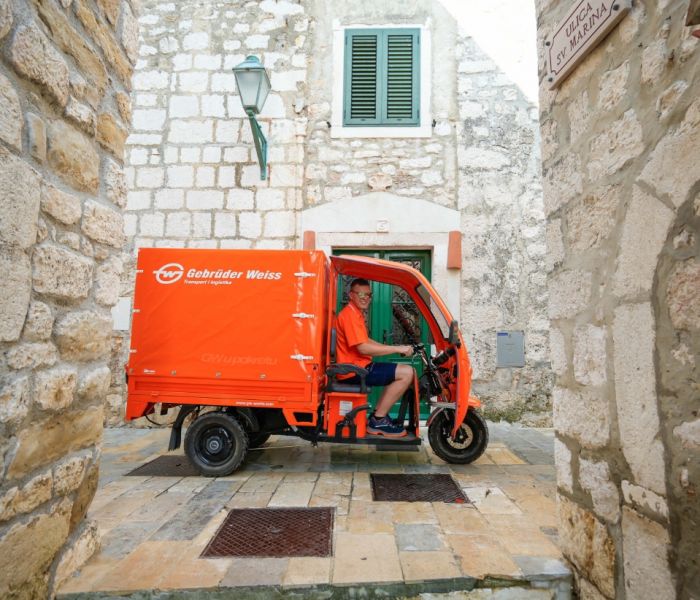 Elektrisierter Stadtverkehr: E-Vans übernehmen das Ruder (Foto: Gebrüder Weiss)