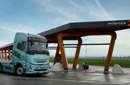 Milence eröffnet ersten Ladepark für elektrische Lkw in (Foto: Volvo Group Trucks Central Europe GmbH)