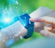 Smart Watch: Schlüsseltechnologie in der Logistikbranche (Foto: AdobeStock 643487239 metamorworks)