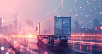 Autonomous Driving: Effizienzsteigerung und Kostensenkung in der Logistik (Foto: AdobeStock - 911183299 LeManna)